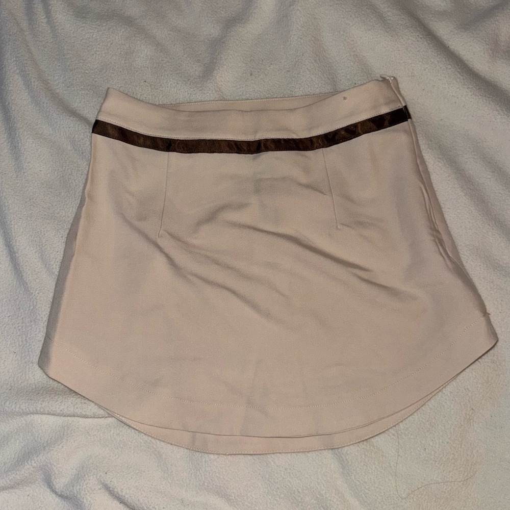 Cider solid texture tie back mini skirt | cream / brown | Size Small | NWT